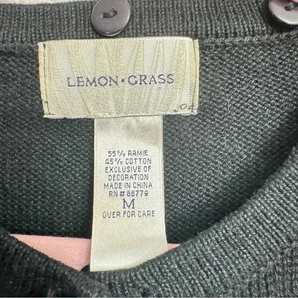 Vintage Lemon Grass Black Beaded Embroidered Holiday Cardigan Wreath - Size M - Picture 6 of 7